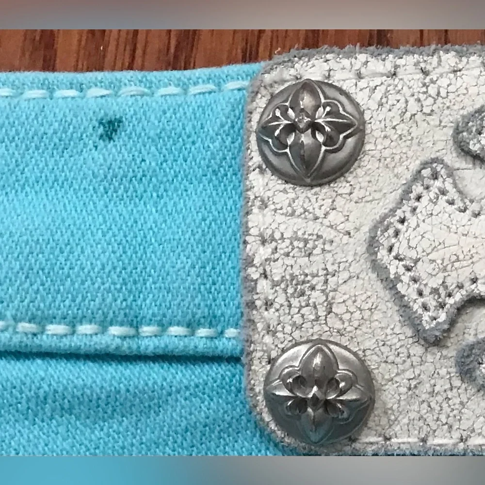 Miss Me girls 14 aqua shorts